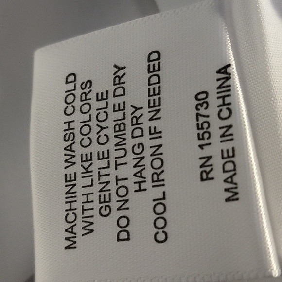 Jane & Delancey White Button Down Cap Sleeve Dog Pride Rayon Blouse Size M - Picture 7 of 11